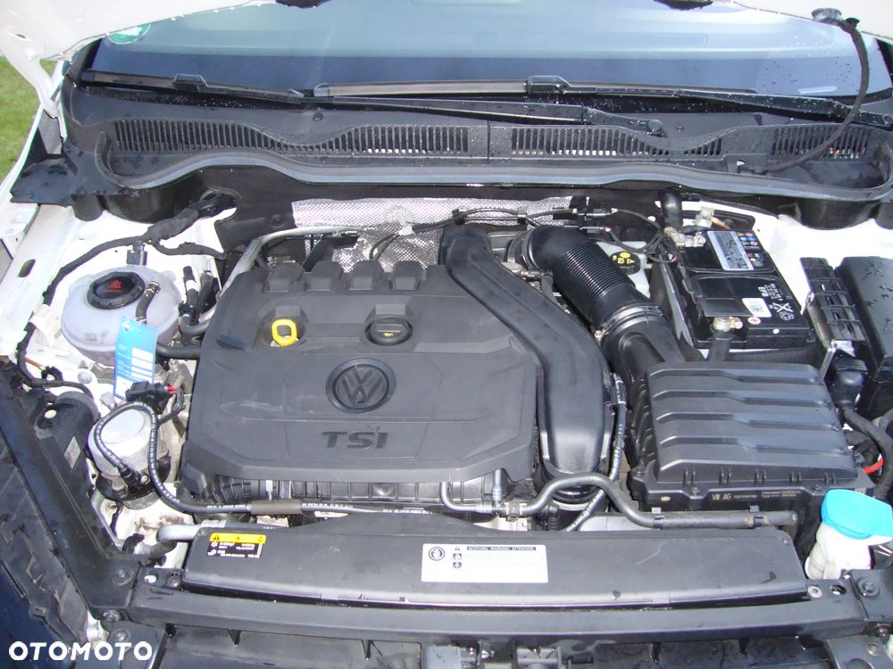 Volkswagen Golf Sportsvan - 13