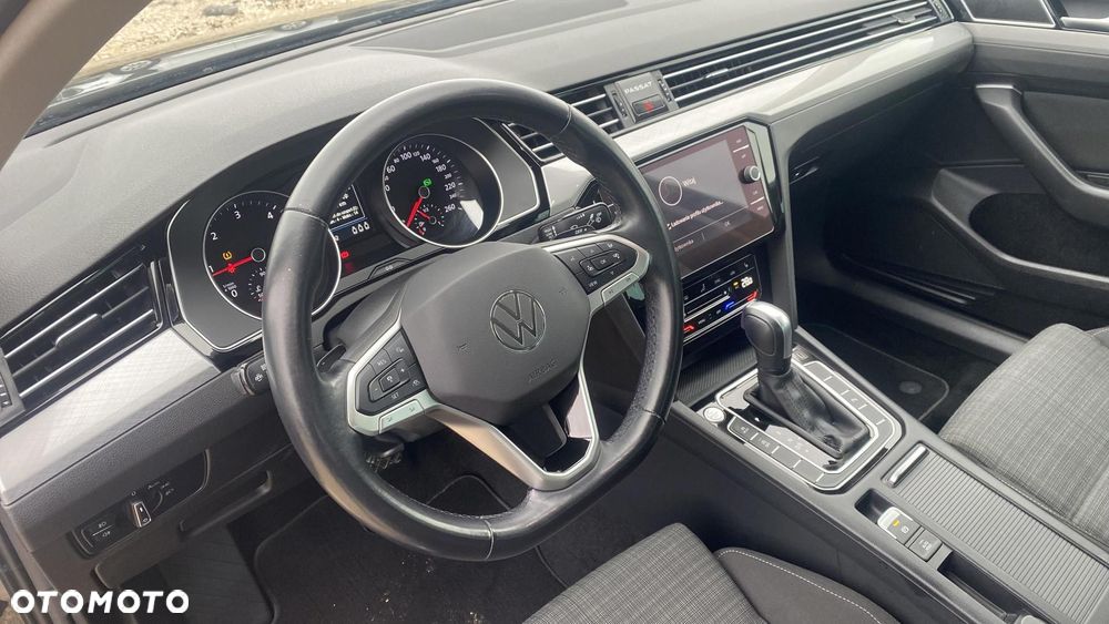 Volkswagen Passat 2.0 TDI EVO Business DSG - 10