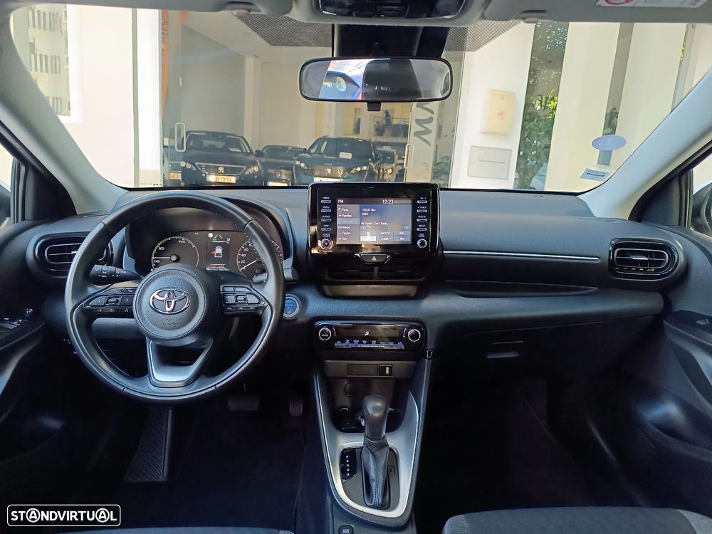 Toyota Yaris 1.5 HDF Comfort - 14