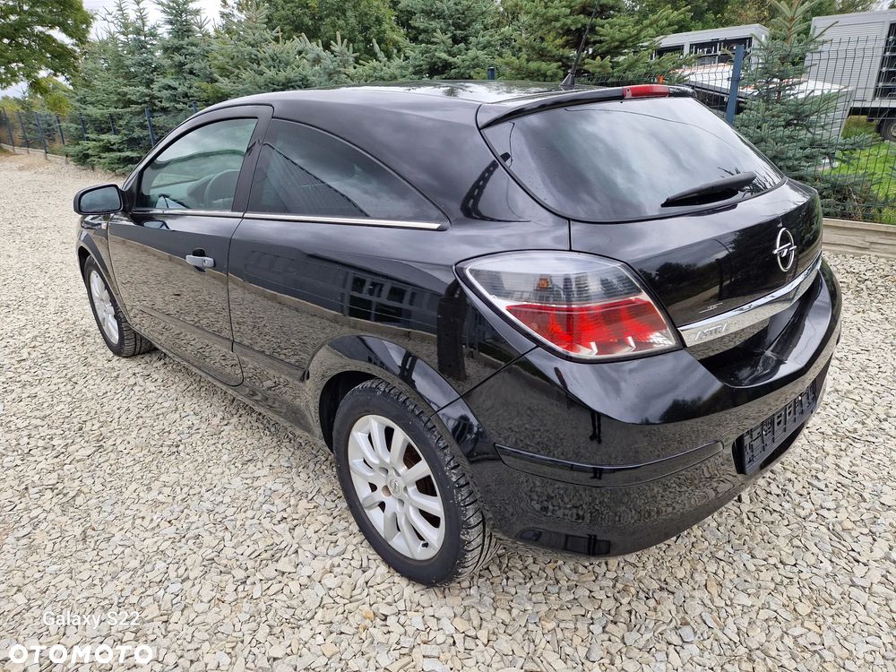 Opel Astra III GTC 1.6 Enjoy - 8