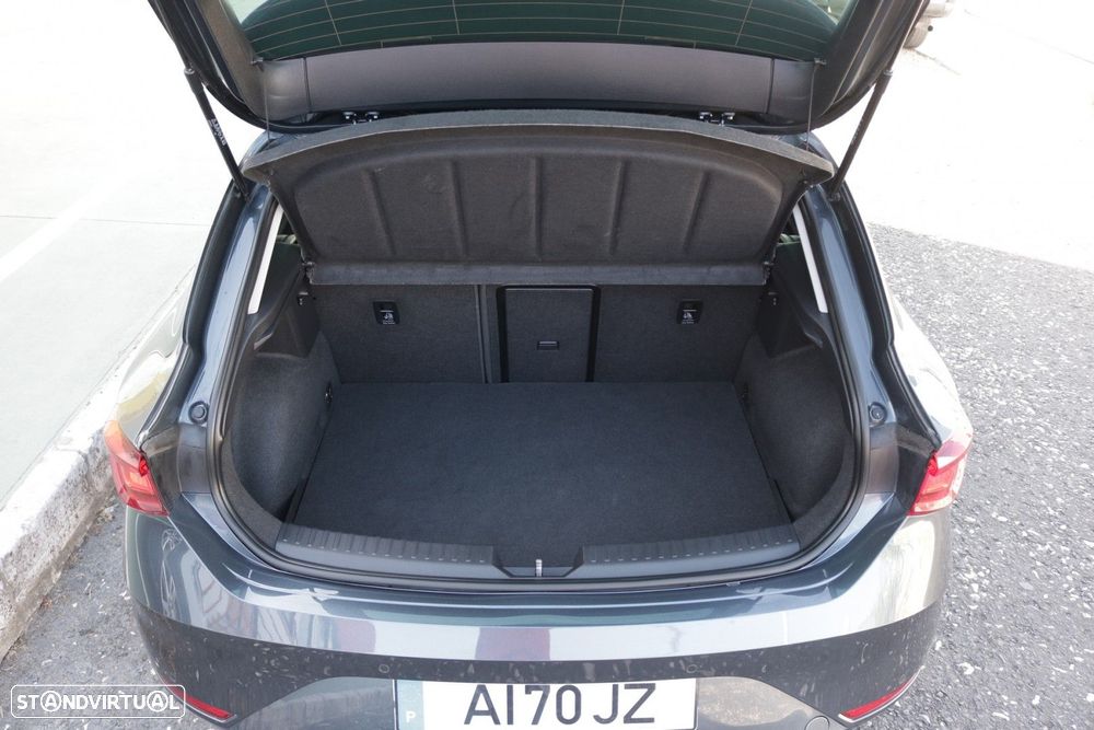 SEAT Leon 1.4 e-Hybrid Xcellence DSG - 18