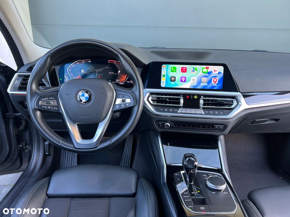 BMW Seria 3 320d Sport Line Shadow - 20