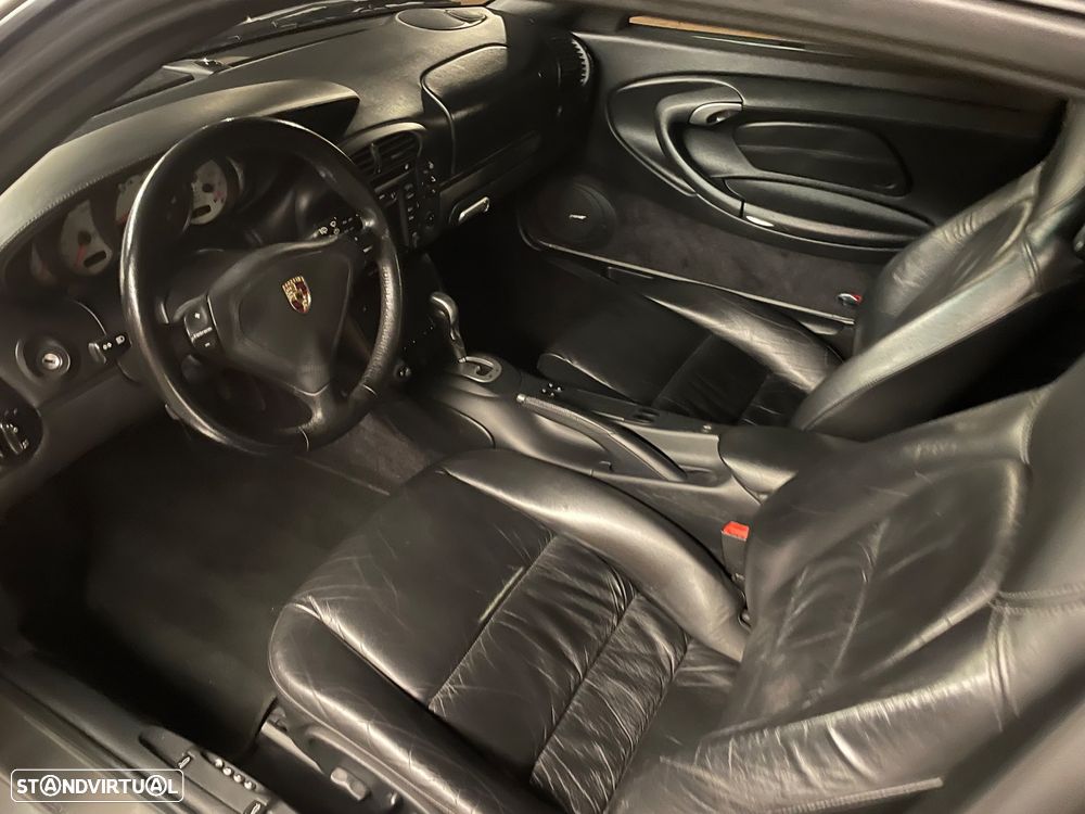 Porsche 911 (996) - 9