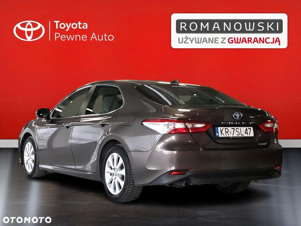 Toyota Camry 2.5 Hybrid Comfort CVT - 8