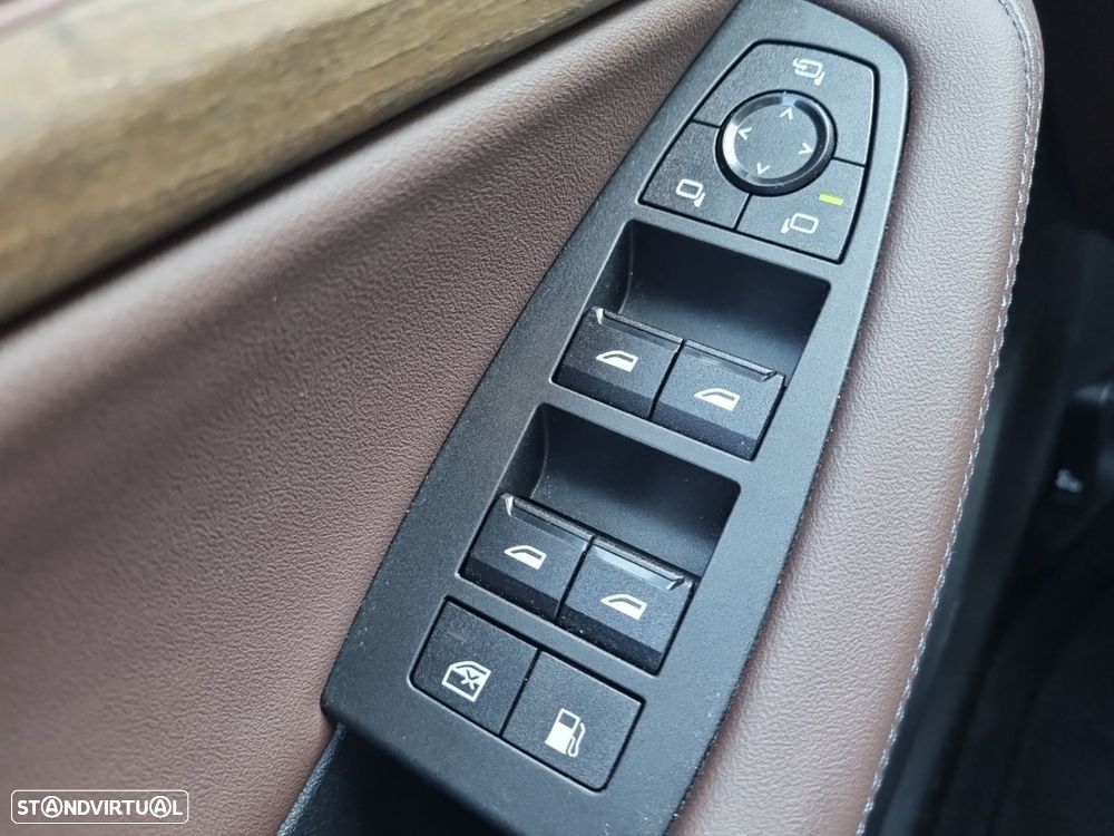 BMW 225xe Active Tourer e xDrive Line Luxury - 24