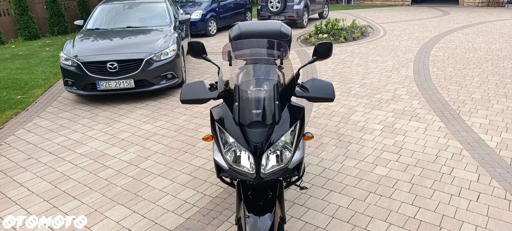 Suzuki V-STROM - 7