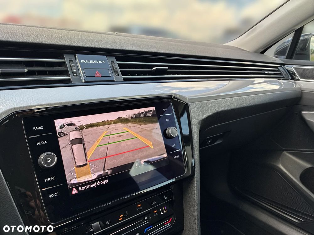 Volkswagen Passat 2.0 TDI EVO Business DSG - 22