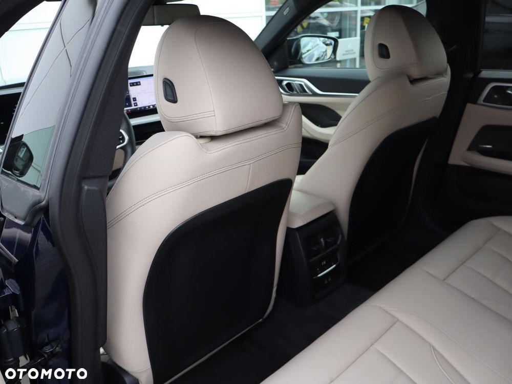 BMW i4 83.9kWh M60 xDrive - 15