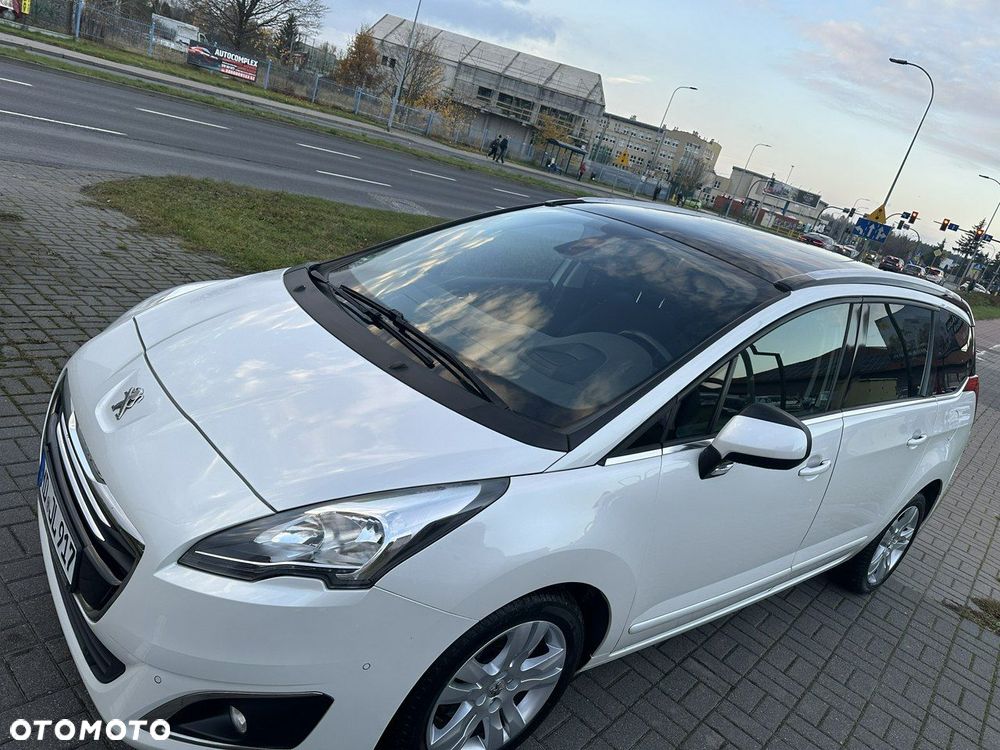 Peugeot 5008 2.0 HDi Allure 7os - 11