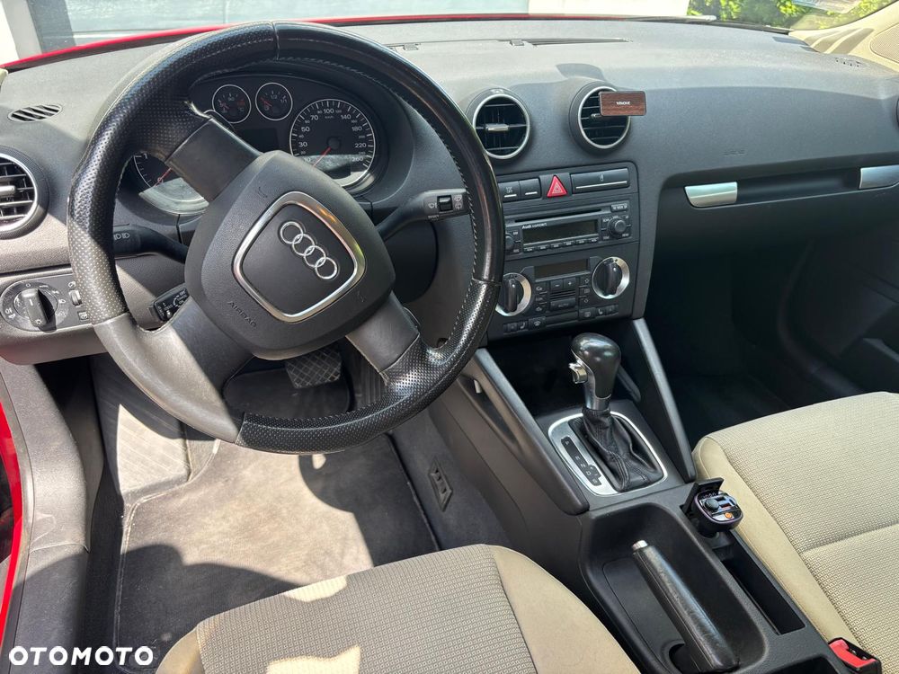 Audi A3 3-drzwiowe 2.0 TDI DPF (DSG) S tronic Ambition - 6