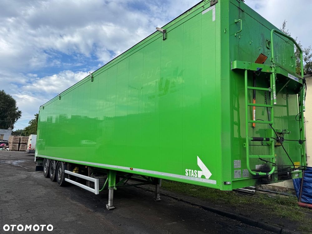 Stas Ruchoma podłoga 93m3 - 1