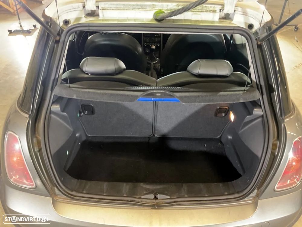 MINI 3 Portas Cooper S - 17