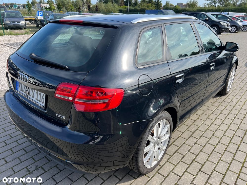 Audi A3 Sportback 1.4 TFSI Attraction - 4