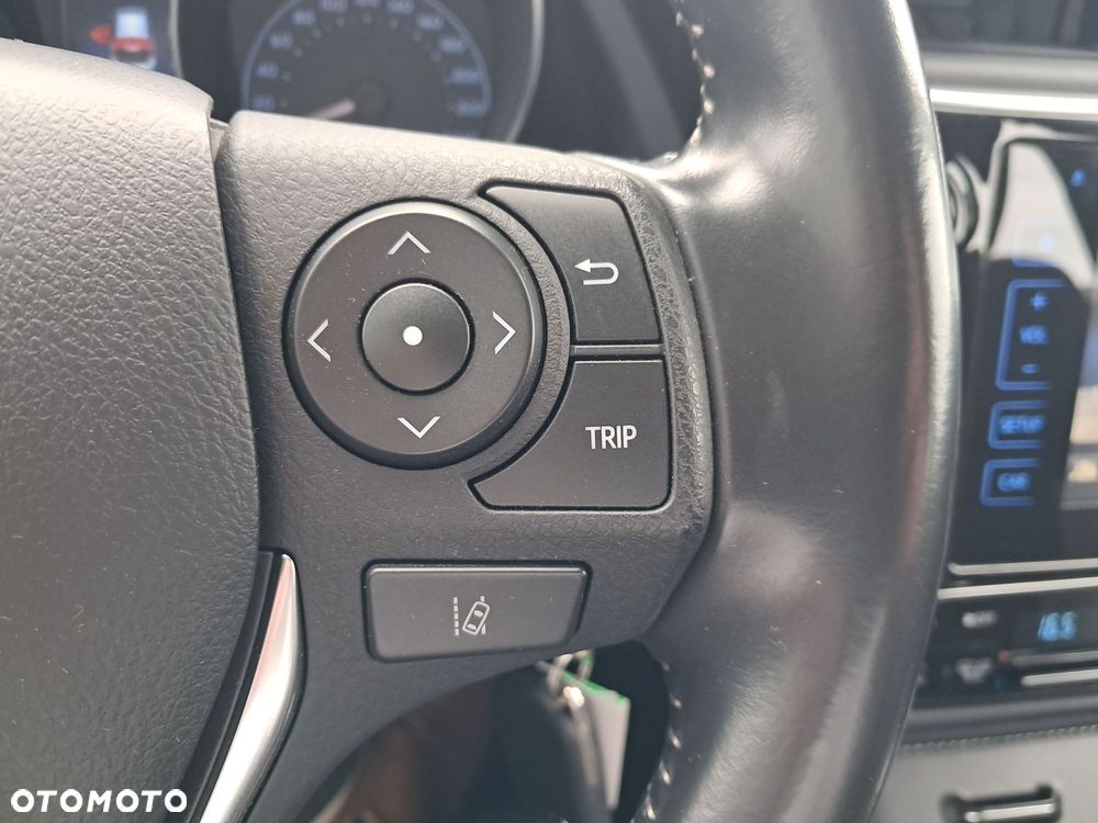 Toyota Auris - 20