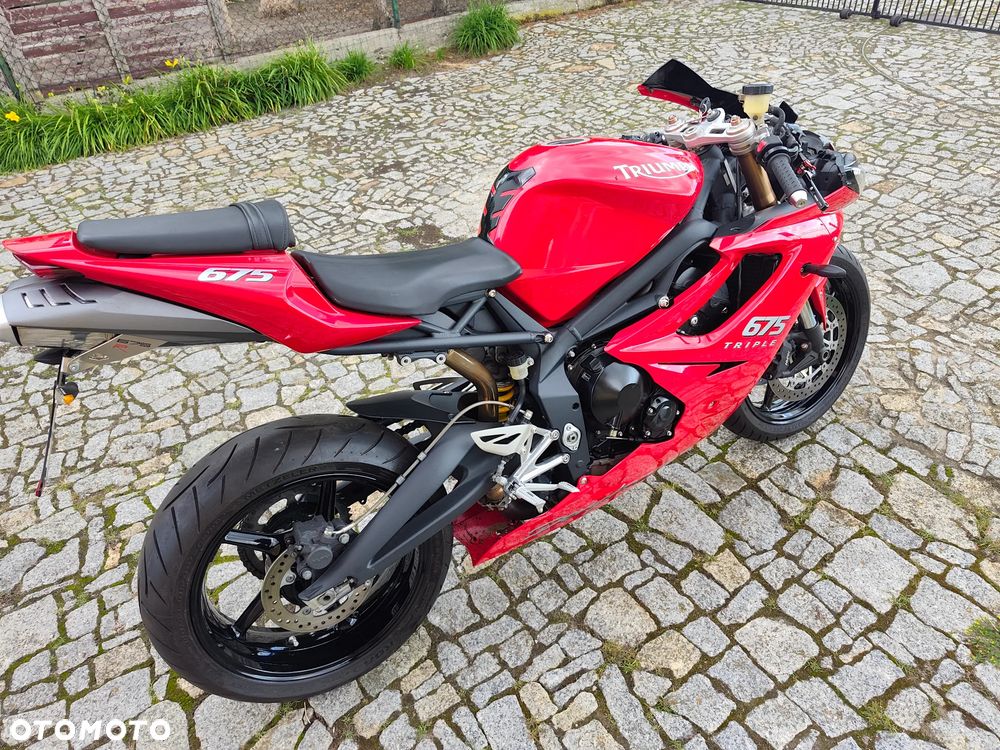 Triumph Daytona - 11