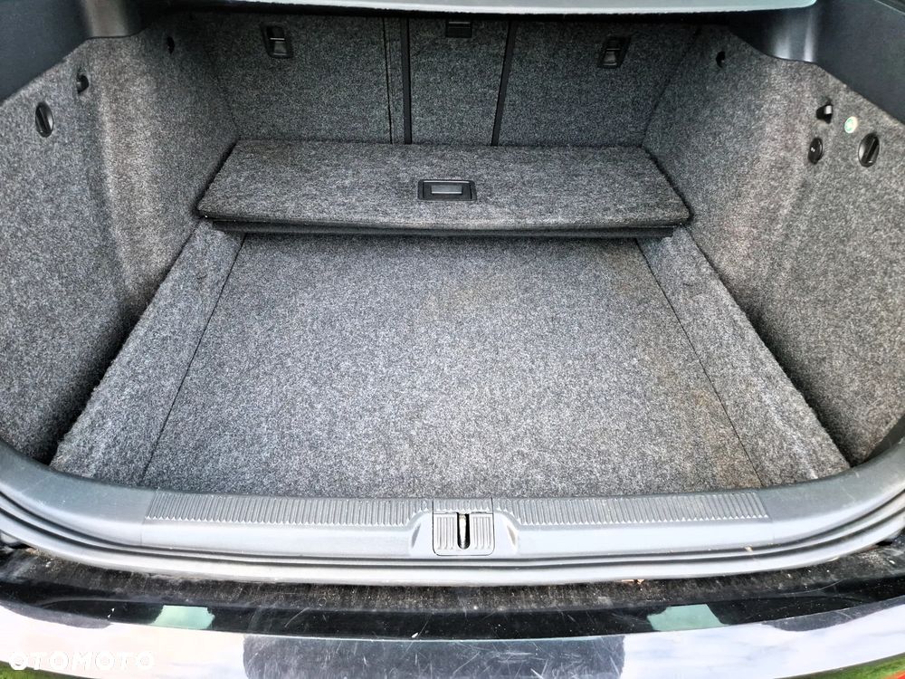 Skoda Octavia 2.0 TDI DPF Elegance DSG - 17