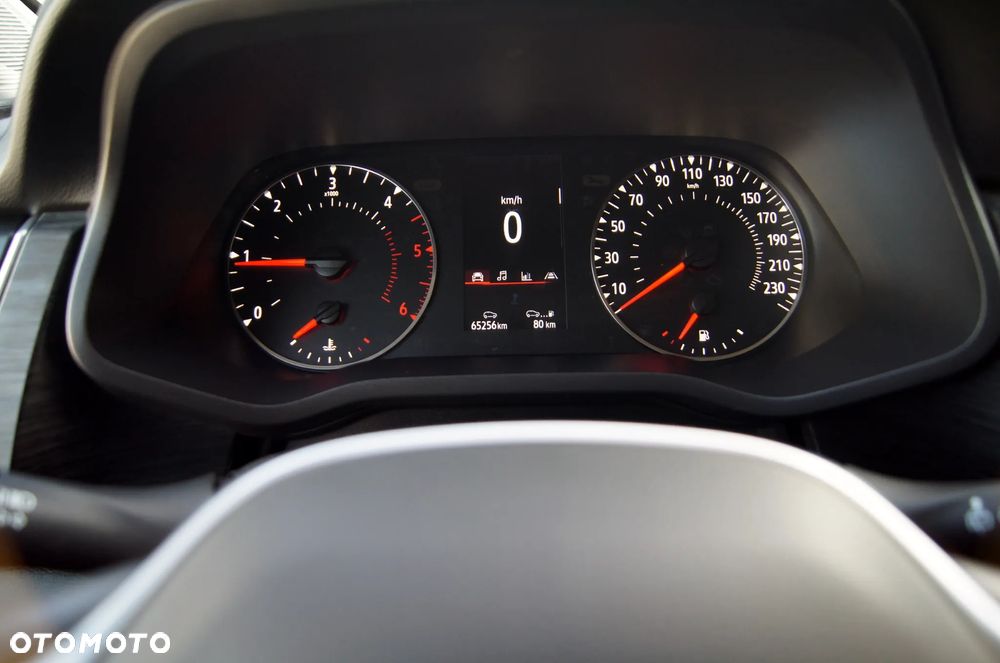 Renault Trafic - 25