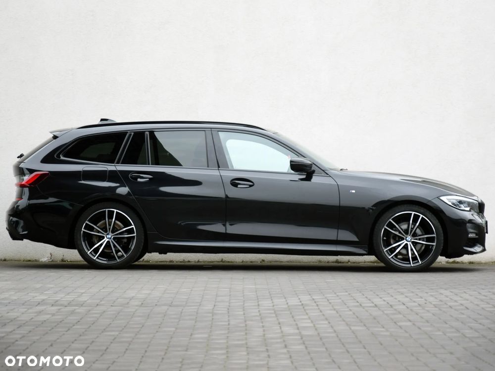 BMW Seria 3 320d xDrive Edition M Sport Shadow - 3