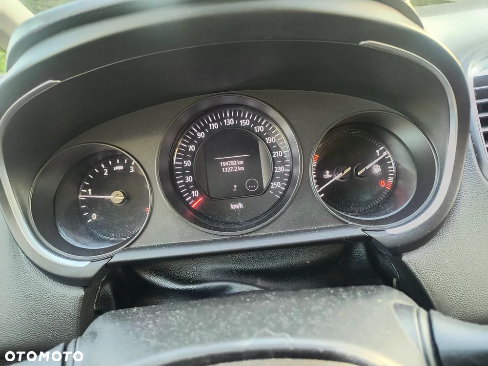 Renault Scenic ENERGY dCi 110 INTENS - 23
