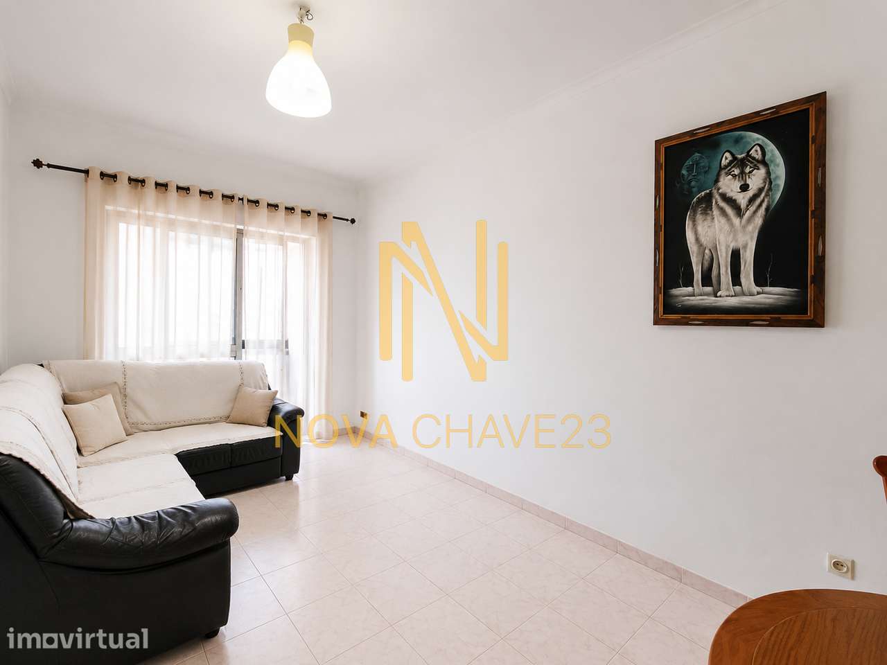Apartamento T2 na Av. Bons Amigos | 9.º Andar | Varandas Fechadas - Grande imagem: 5/28