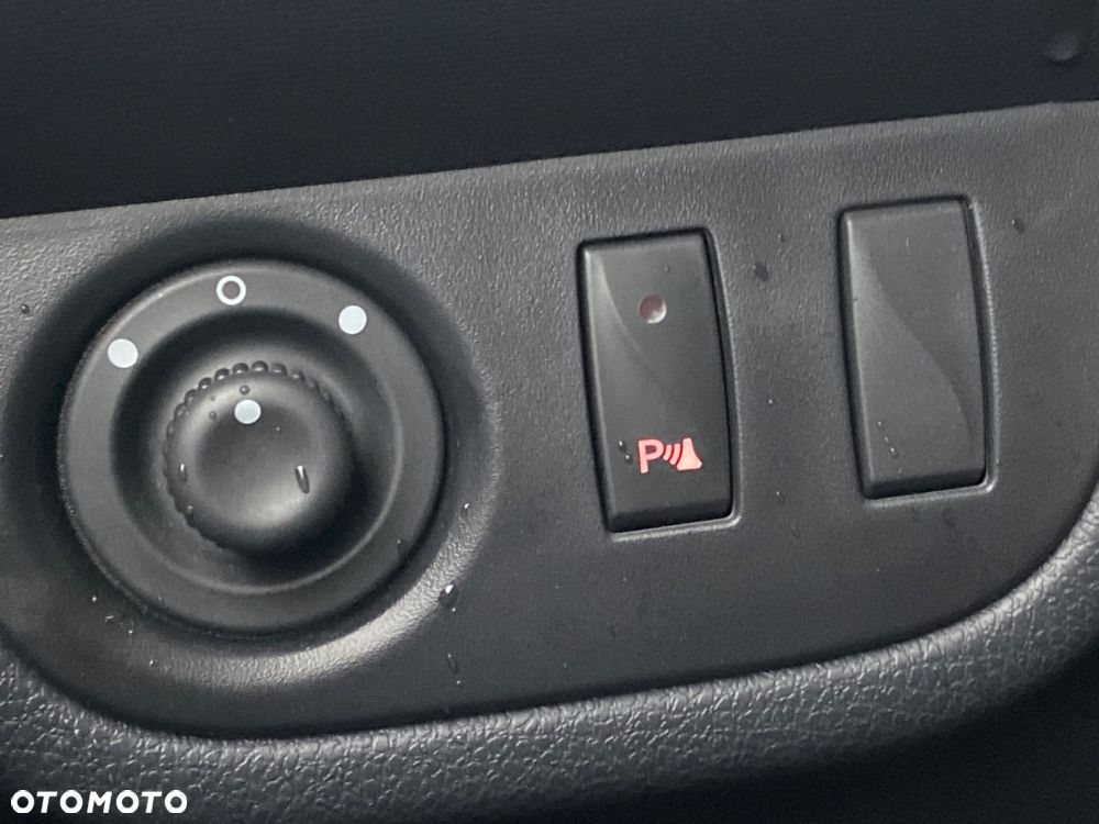 Dacia Sandero 1.0 SCe Laureate - 19