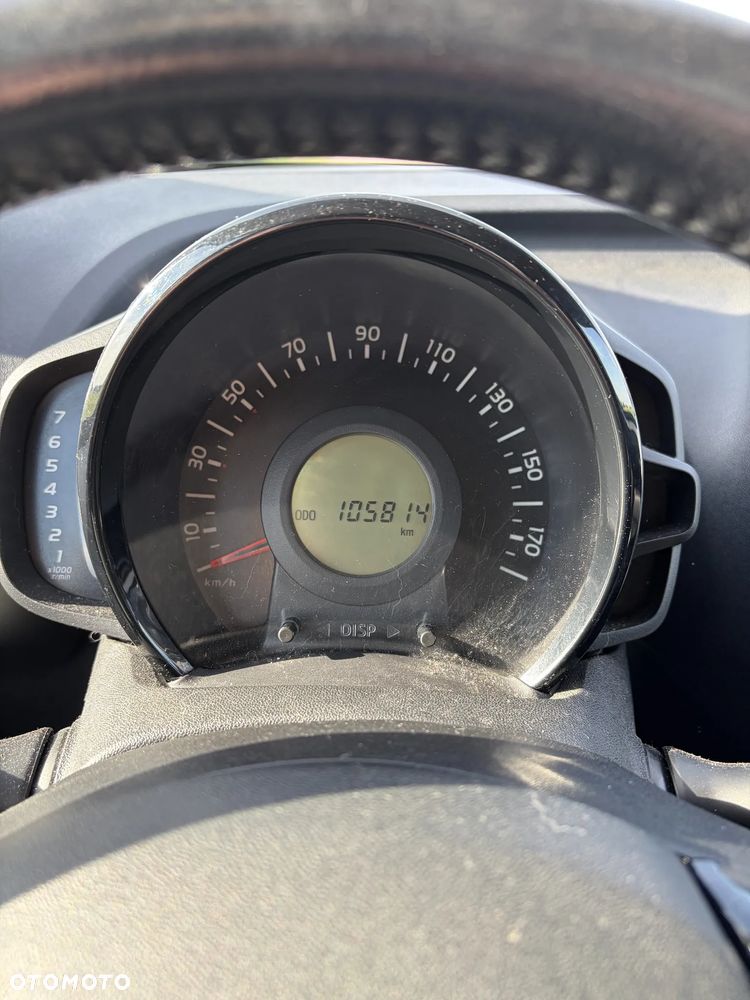 Toyota Aygo - 12