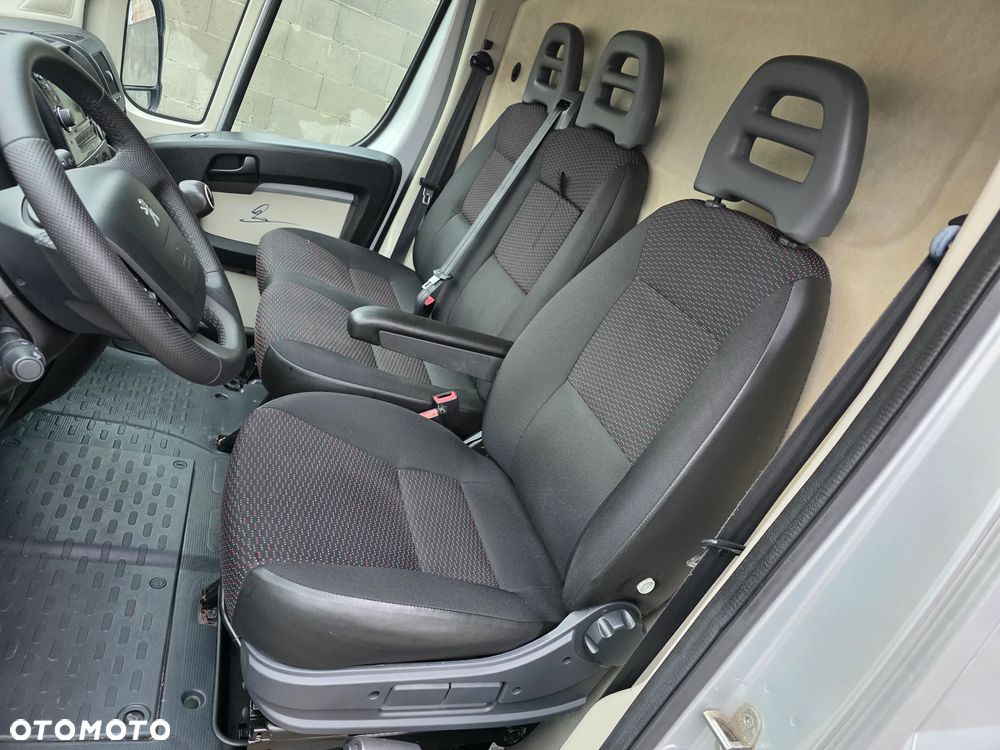 Peugeot Boxer - 21