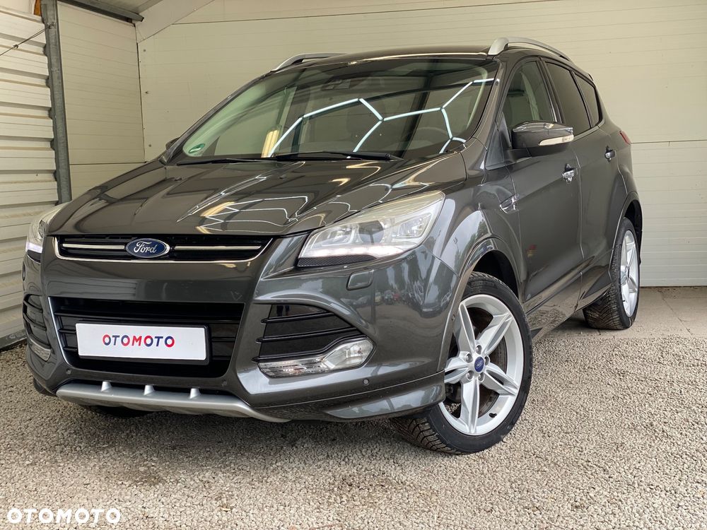 Ford Kuga 1.5 EcoBoost 2x4 Titanium - 1