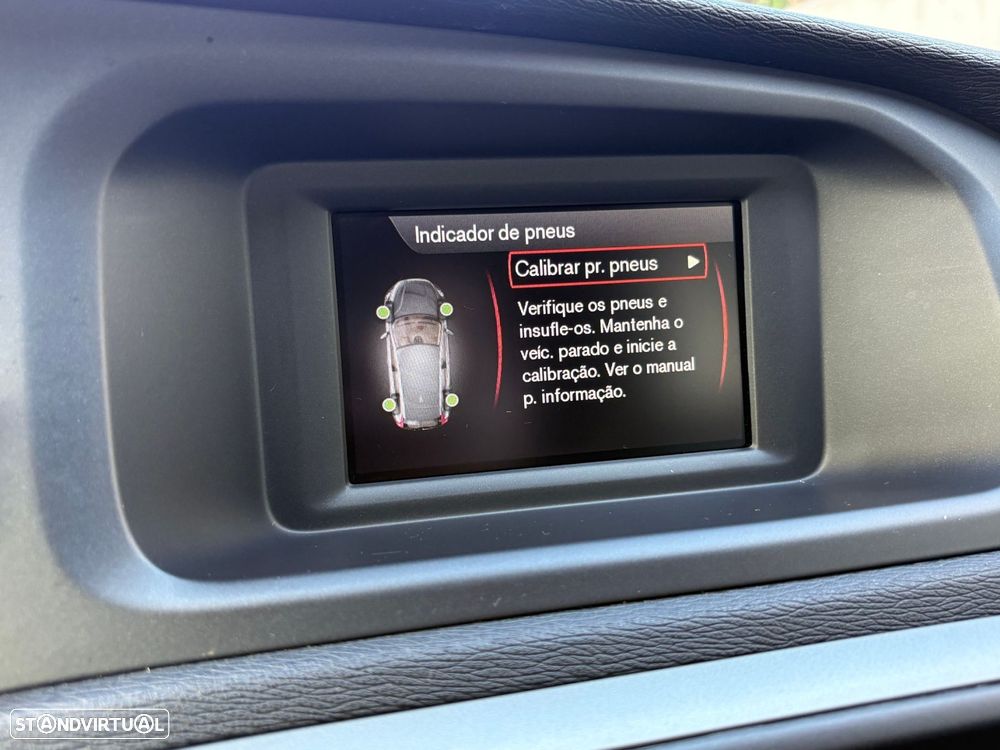 Volvo V40 2.0 D2 Kinetic - 44