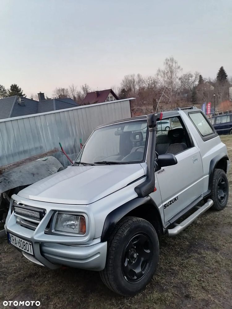 Suzuki Vitara 1.6 JX - 11