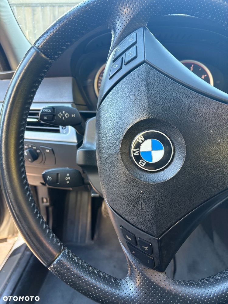 BMW Seria 5 520d - 31