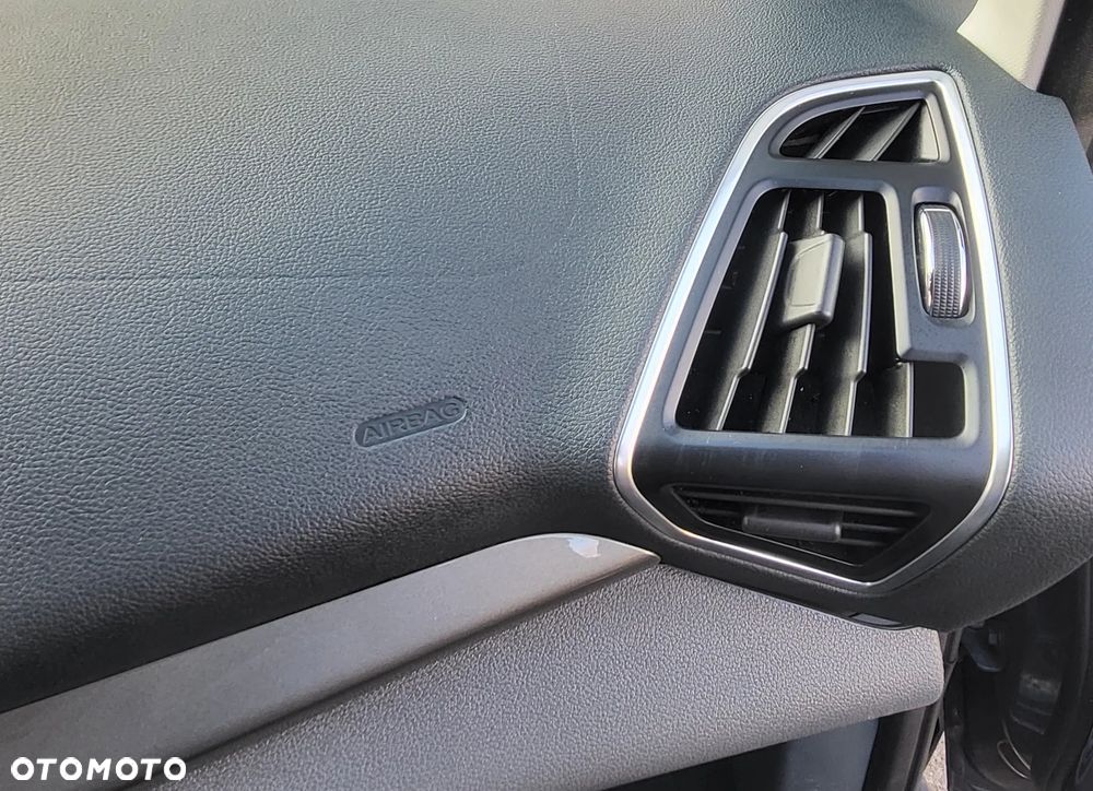 Ford C-MAX - 12
