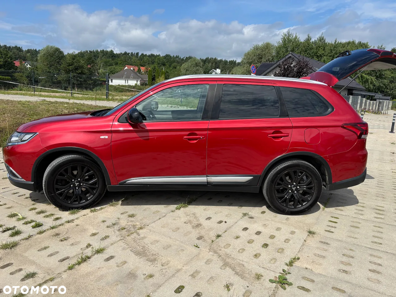 Mitsubishi Outlander 2.0 Invite + 2WD - 6