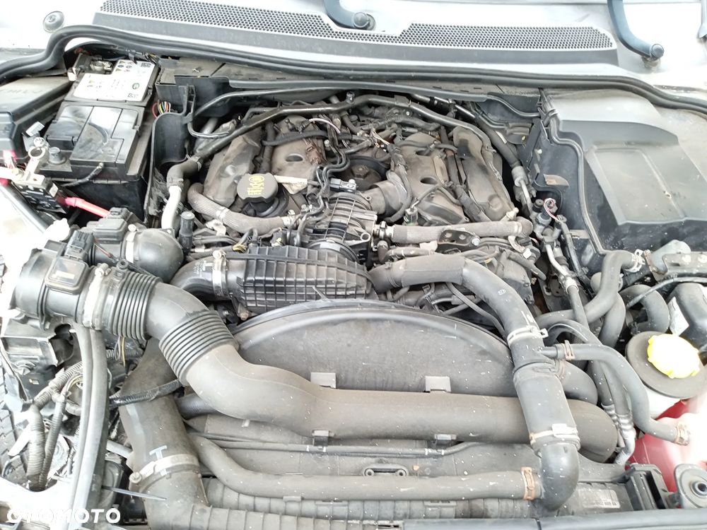 Land Rover Range Rover Sport S 3.0TD V6 HSE - 9