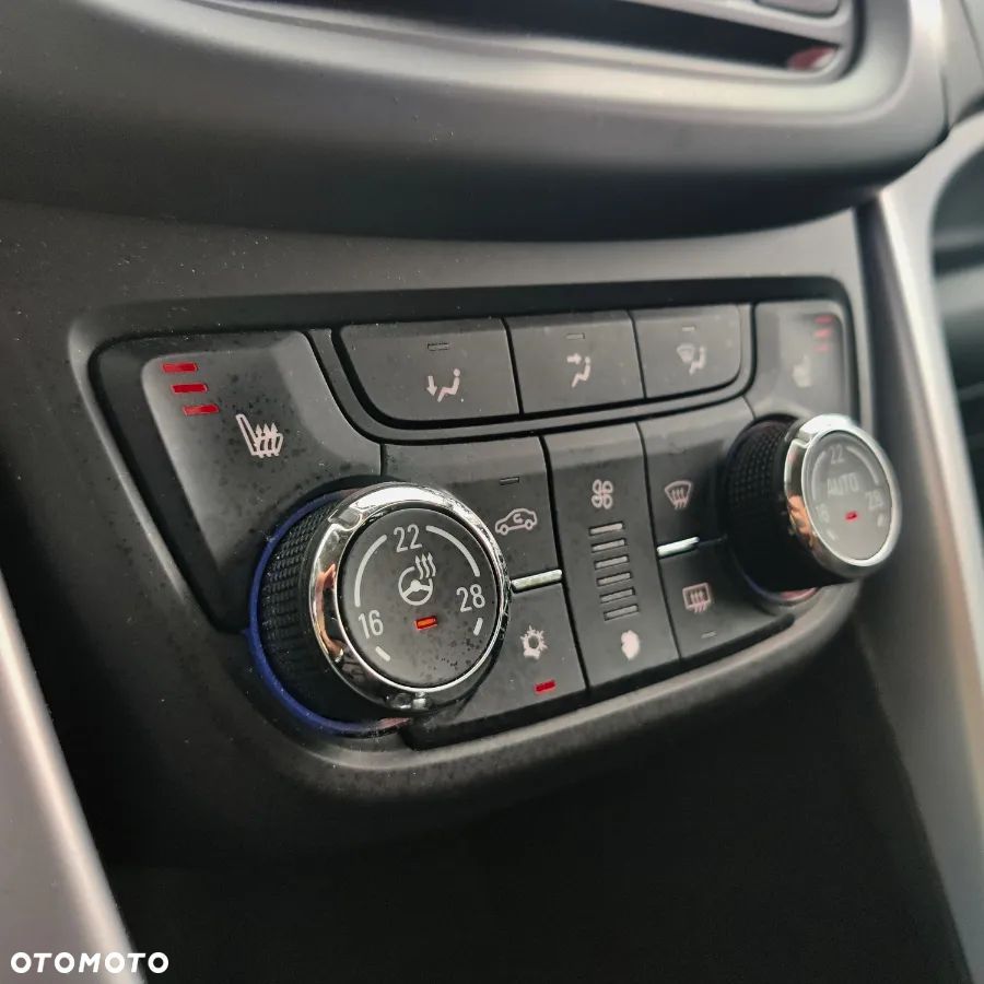 Opel Zafira - 22