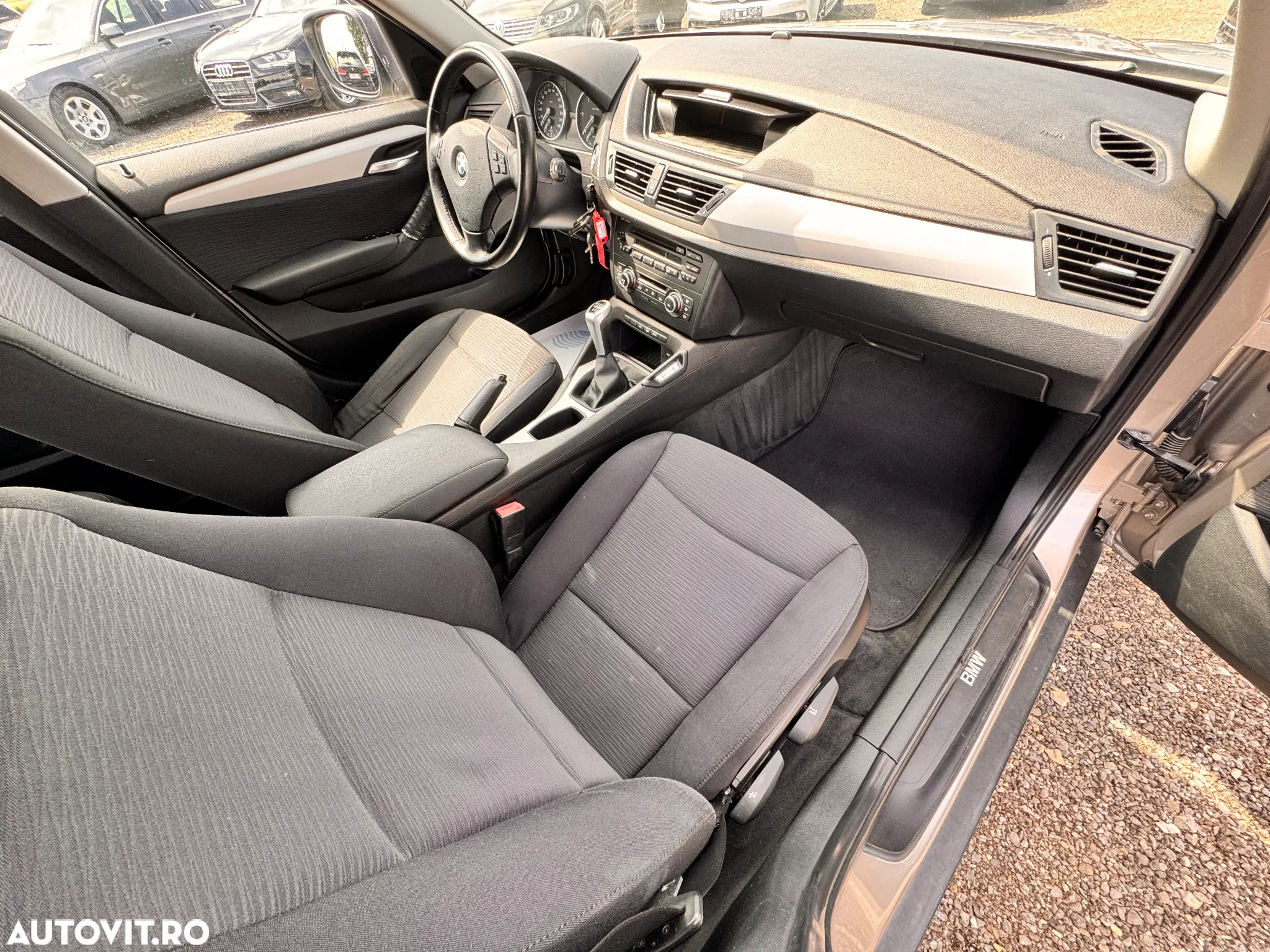 BMW X1 xDrive20d - 21