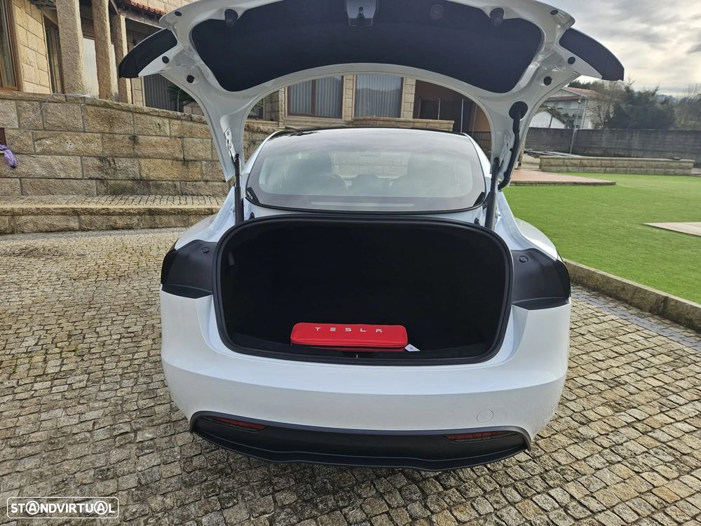 Tesla Model 3 Tração Traseira - 11