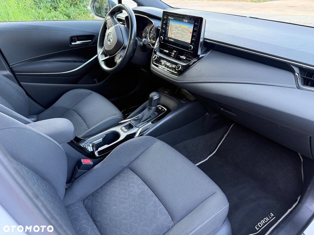 Toyota Corolla 1.8 Hybrid Comfort - 11
