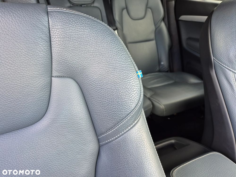 Volvo XC 90 B5 D AWD Momentum 7os - 9