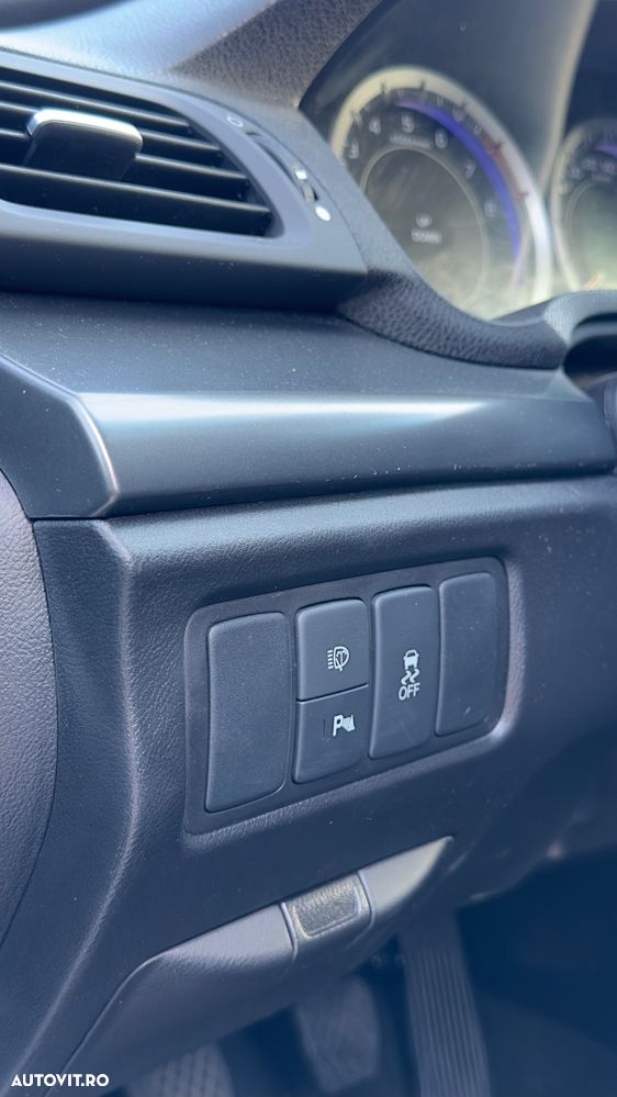 Honda Accord 2.0 Lifestyle - 13