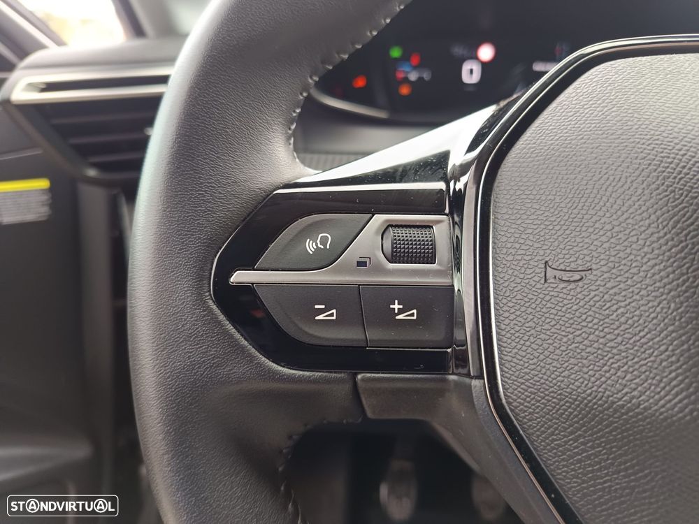 Peugeot 208 PureTech 100 Allure Pack - 12