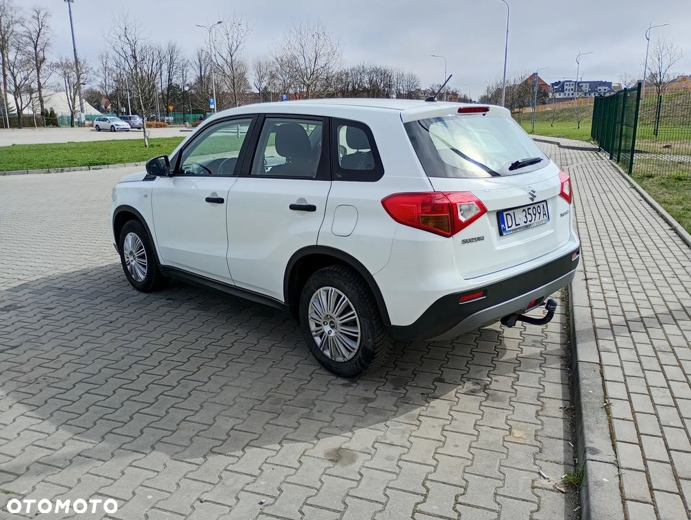 Suzuki Vitara 1.6 Comfort 2WD - 7
