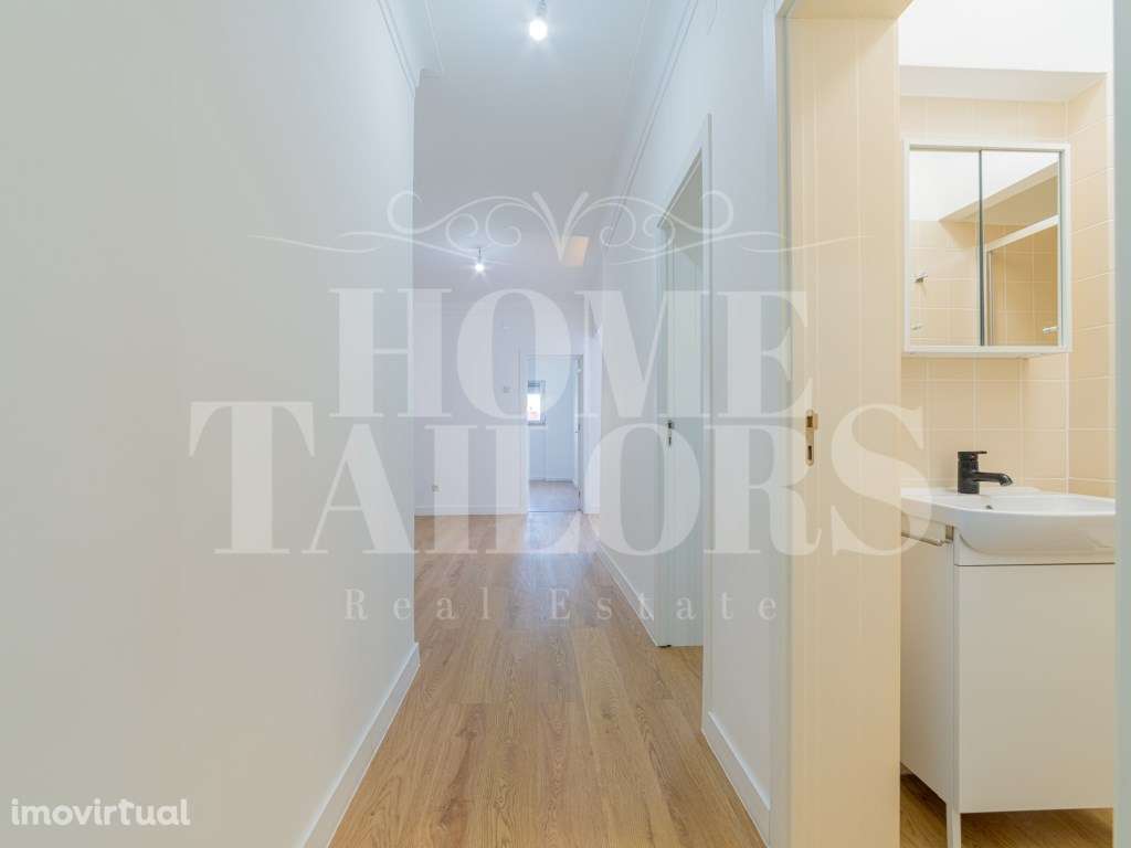 Arrendamento na Graça - Excelente T1 acabado de remodelar - Grande imagem: 5/14