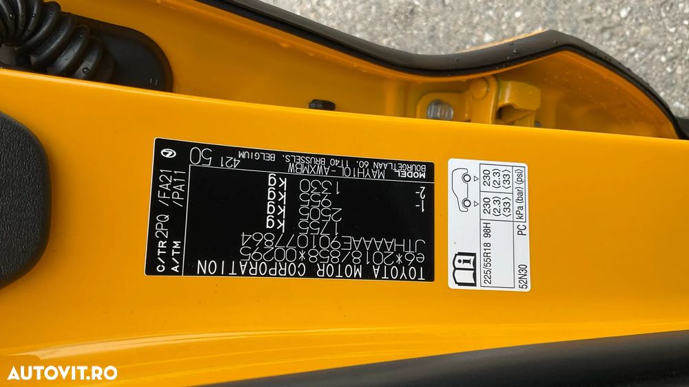 Lexus LBX 1.5 HEV 4x2 CVT Cool - 38