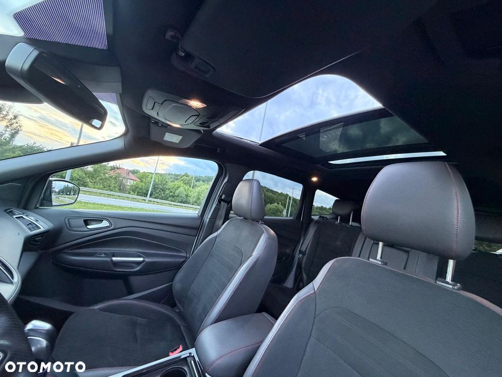 Ford Kuga 2.0 TDCi AWD ST-Line Black - 18