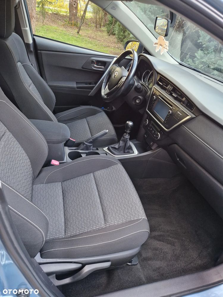 Toyota Auris 1.33 VVT-i Comfort - 13
