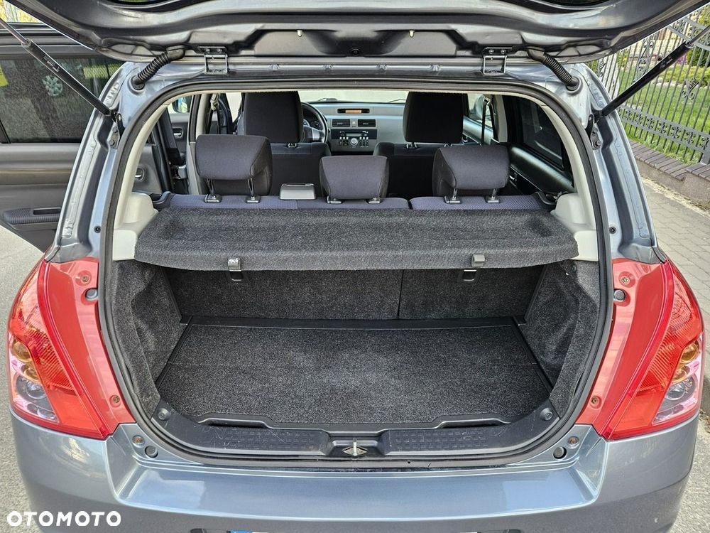 Suzuki Swift 1.3 GS / Premium 4WD - 17
