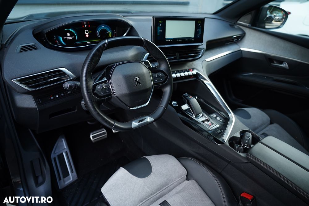 Peugeot 3008 PHEV EAT8 4X4 GT Pack - 15