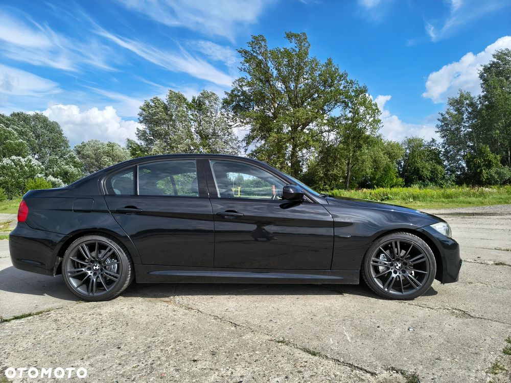 BMW Seria 3 318d DPF Edition Sport - 4