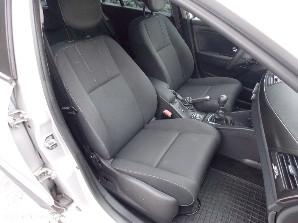Renault Megane ENERGY TCe 115 Start & Stop Bose Edition - 25